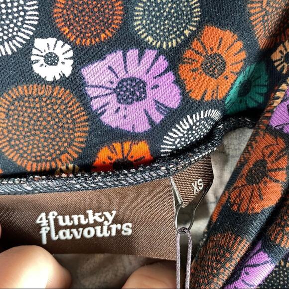 4FUNKY FLAVOURS Morning Factory Line Skirt NWT XS - Picture 4 of 6